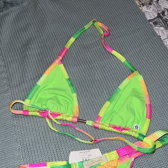 brazilian bikini - Picture 3 of 3